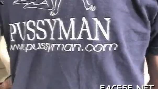 Dude licks ass and gets treated to a nice foot and oral sex